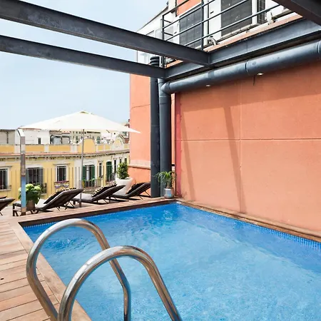 My Space Emirates - Fully Equipped Apartments Near The Beach With Shared Pool Barcelona Exterior foto